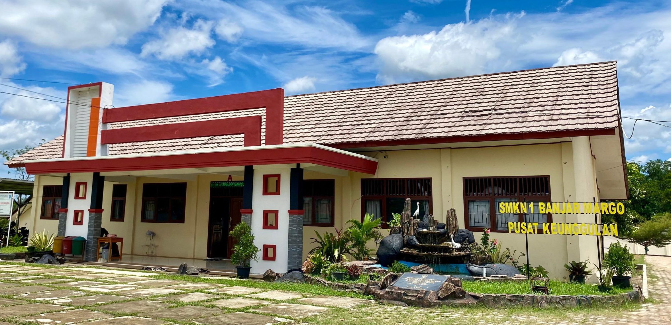SMK NEGERI 1 BANJAR MARGO